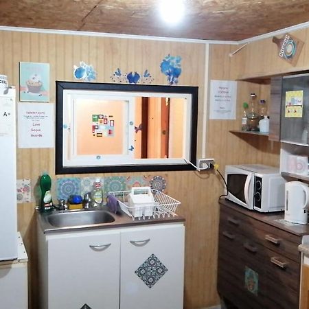 "Mi Hostal Tu Casa" Hostal Familiar Solo Empresas, Turistas Y Viajeros Espacio Para Bicicletas Y Motos Puerto Montt Eksteriør bilde