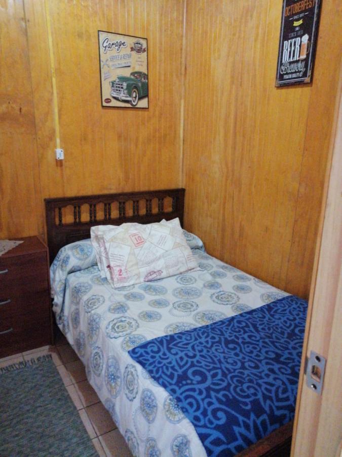 "Mi Hostal Tu Casa" Hostal Familiar Solo Empresas, Turistas Y Viajeros Espacio Para Bicicletas Y Motos Puerto Montt Eksteriør bilde