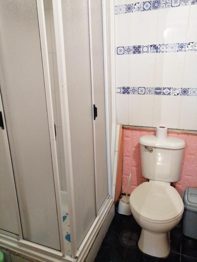 "Mi Hostal Tu Casa" Hostal Familiar Solo Empresas, Turistas Y Viajeros Espacio Para Bicicletas Y Motos Puerto Montt Eksteriør bilde